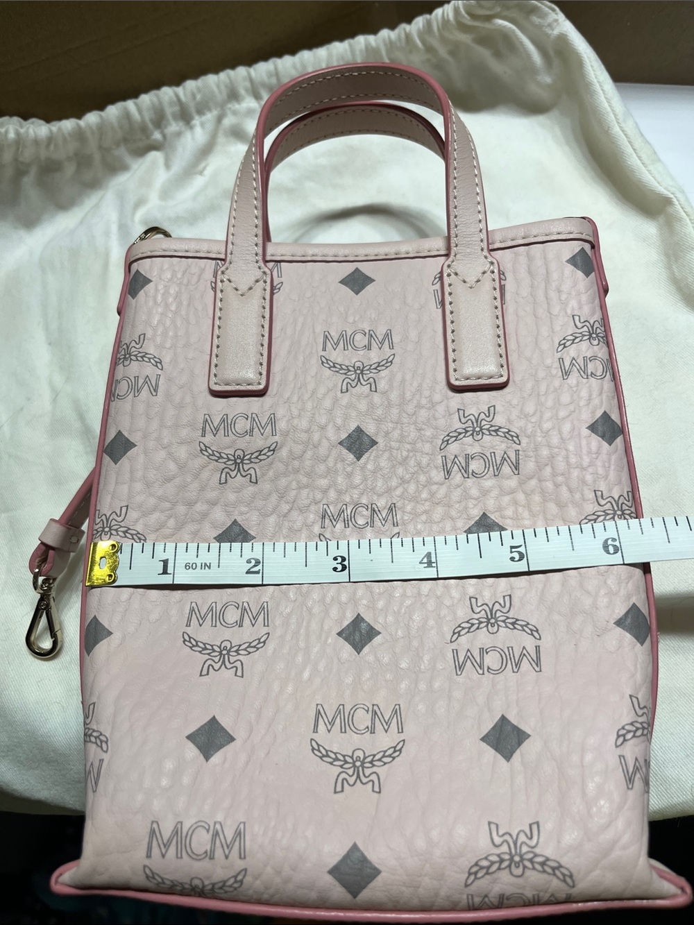 MCM Bag - Picture 7 of 8